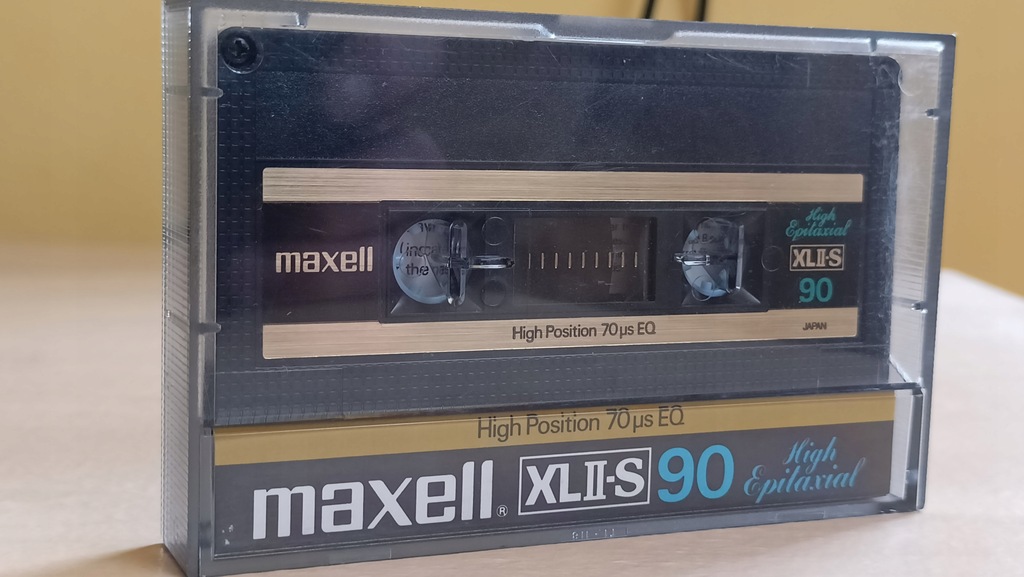 Kaseta MAXELL XLII-S 90 1982r