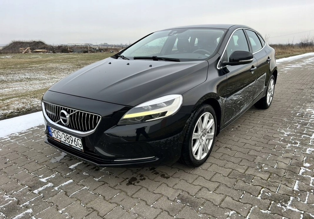 Volvo V40 Super Oferta2.0D Fulledy Model LIFT ...