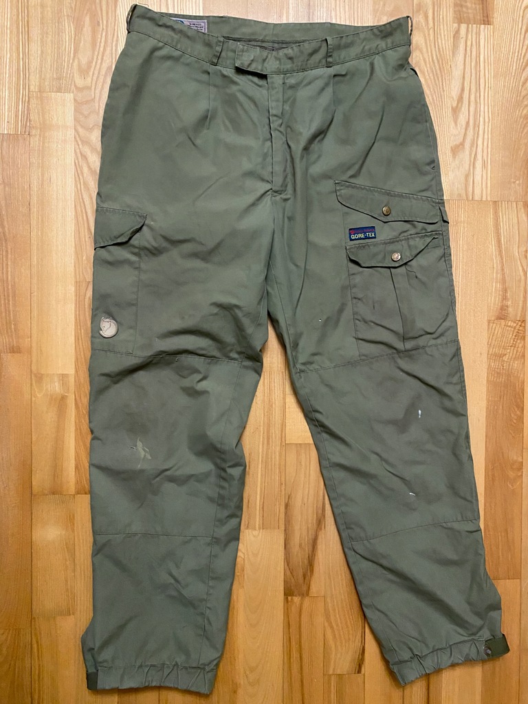 SPODNIE FJALLRAVEN GORE-TEX roz 52/92-96 khaki