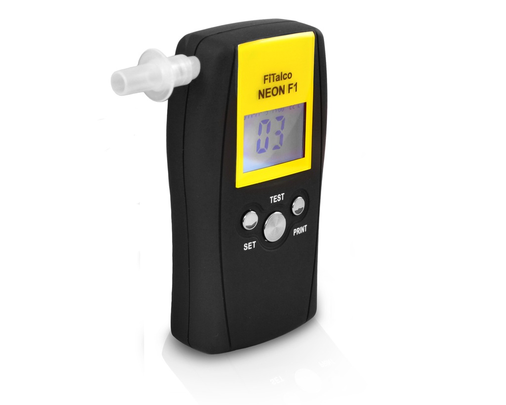 выбор алкотестера 2021. алкотестер грин вон at 818. алкотестер гибдд. девушка с алкотестером. алкотестер рейтинг лучших 2023.