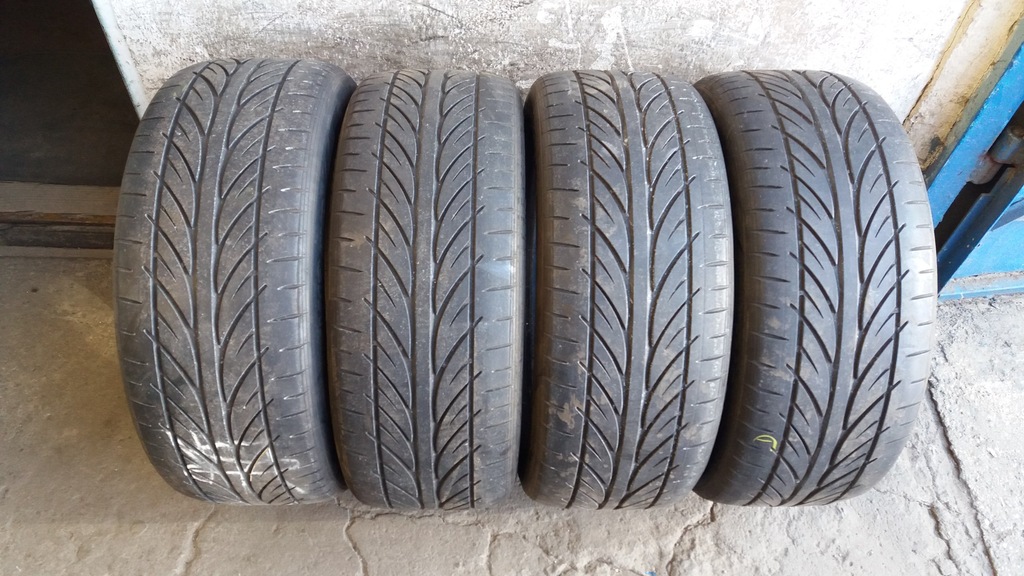 235/50 R18 HANKOOK VENTUS V12 EVO 101Y 4,9mm - 6798218046 - oficjalne ...