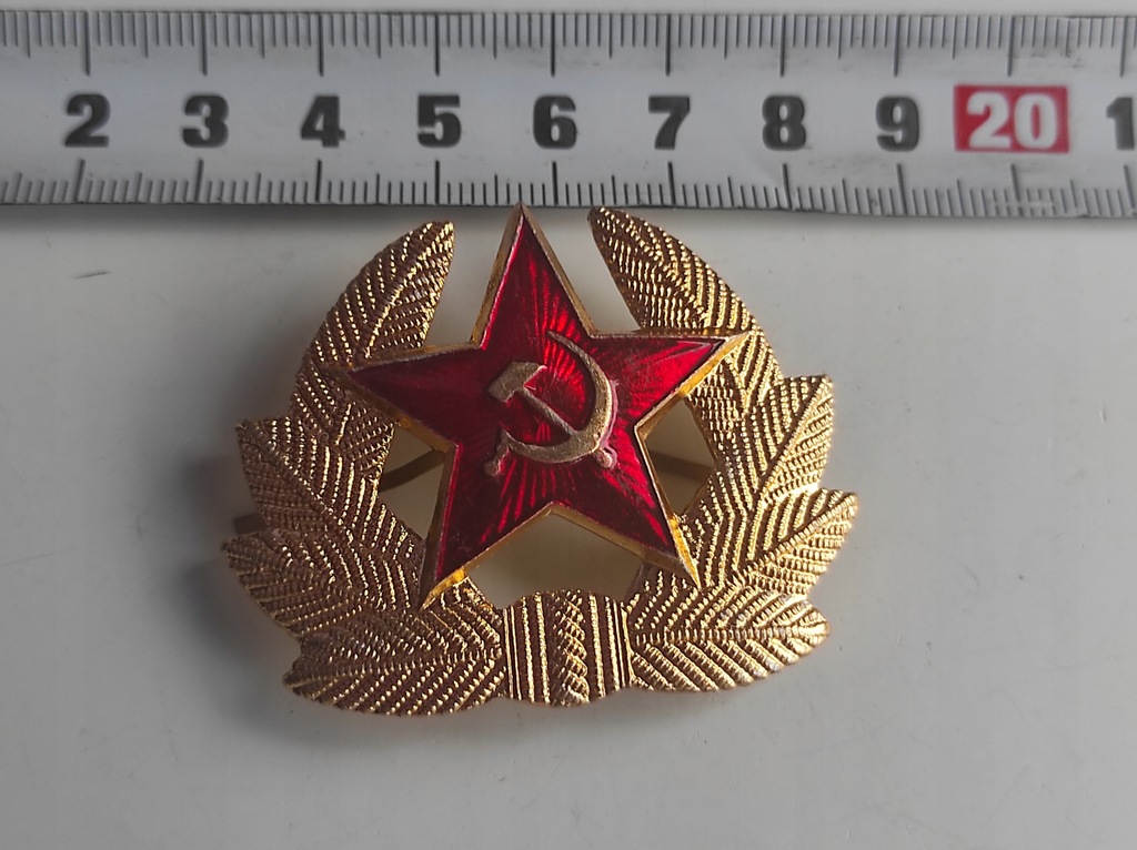 ODZNAKA CCCP - ZSRR EMBLEMAT ZŁOTY DO CZAPKI