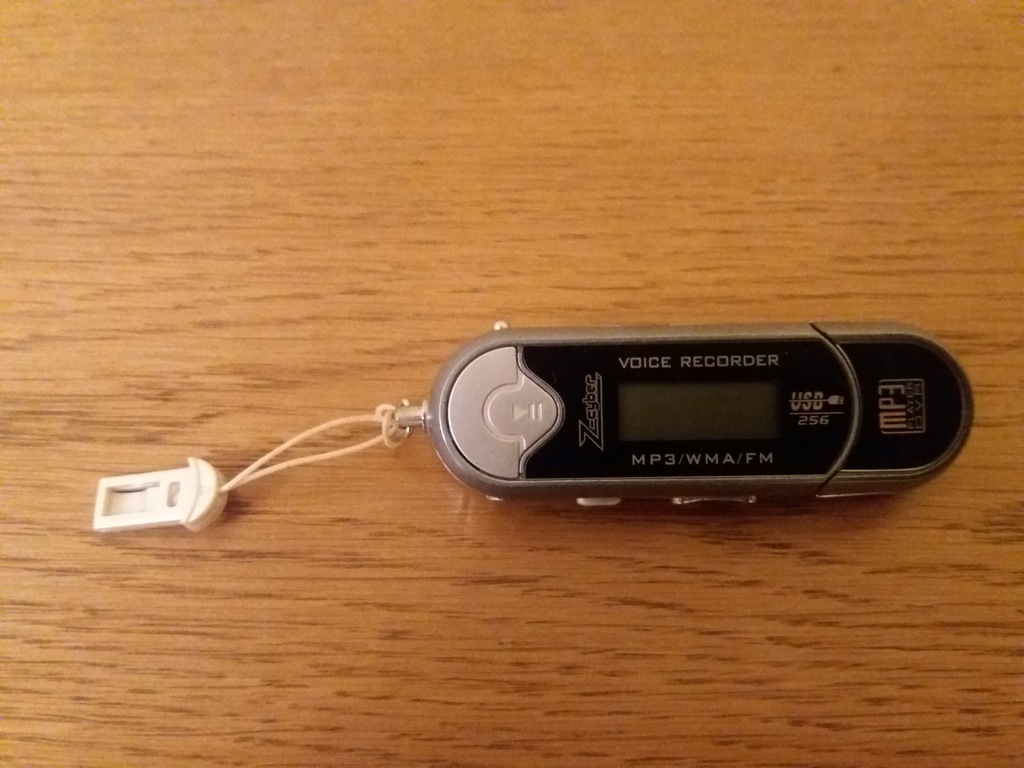 Odtwarzacz MP3 Z-cyber 256 MB