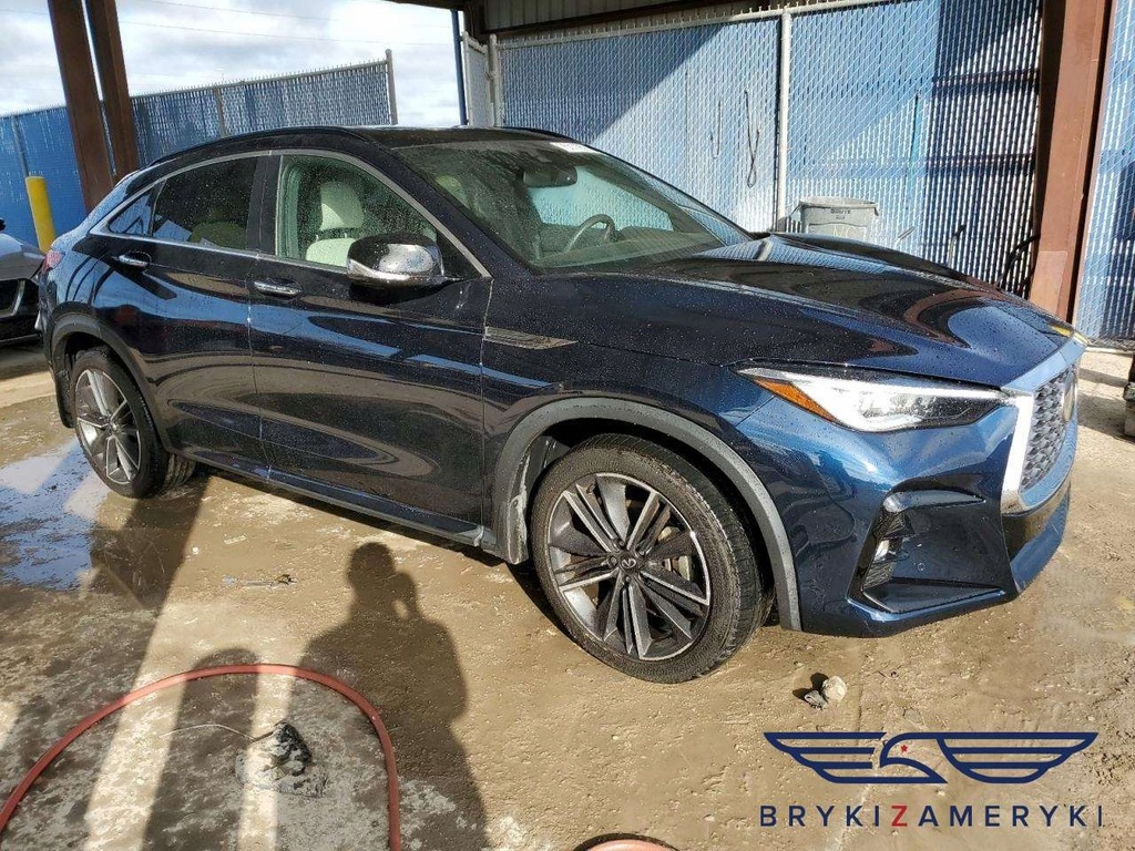 Infiniti QX50 Luxe AWD 2022