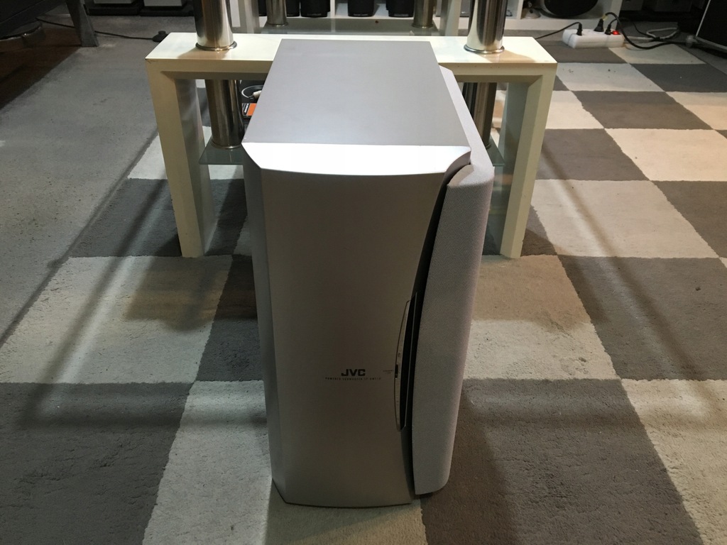 Купить Цифровой активный сабвуфер JVC SPDWF10 100 Вт отзывы, фото и характеристики на Aredi.ru