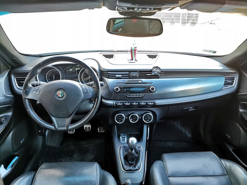 Купить Alfa Romeo Giulietta 1.4 TURBO Бензин, в очень хорошем состоянии.: отзывы, фото, характеристики в интерне-магазине Aredi.ru