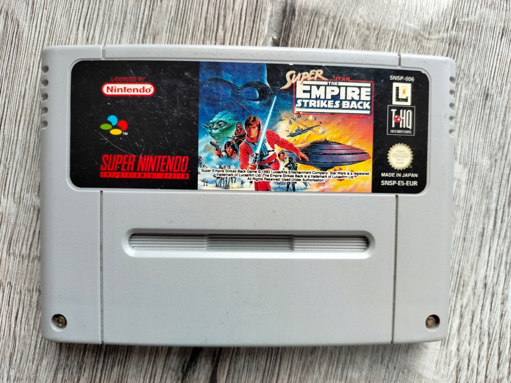 Super Star Wars The Empires Strikes Back ! Super Nintendo SNES PAL !