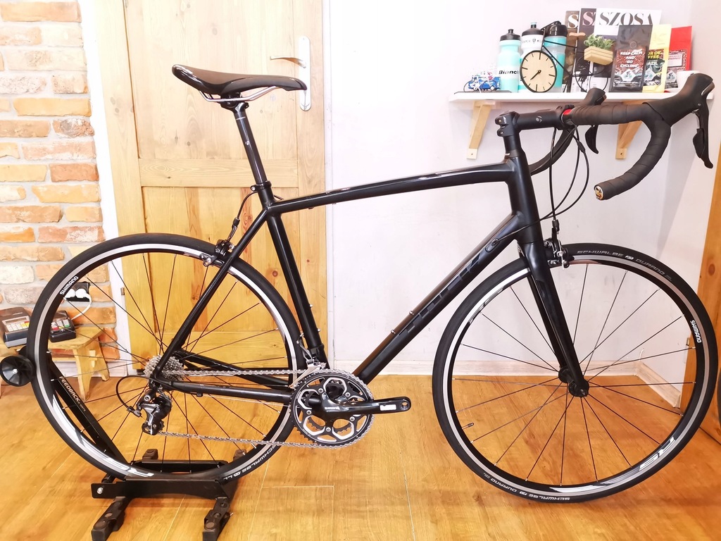 Trek madone 2.5 new arrivals