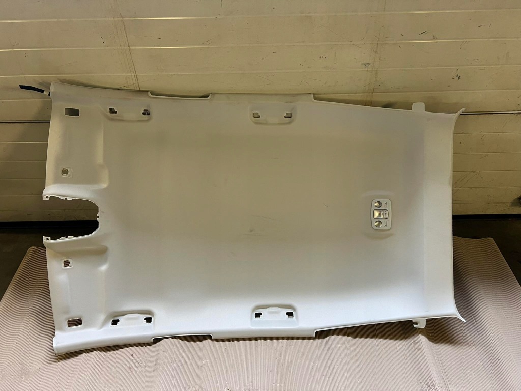 SUFIT PODSUFITKA PODSUFITÓWKA PEUGEOT 3008 II