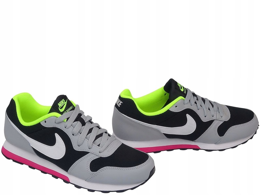 NIKE MD RUNNER 2 (GS) 807316 016 R. 35,5