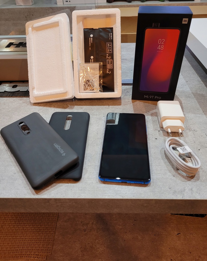 Smartfon Xiaomi Mi 9T Pro 6 GB / 128 GB niebieski