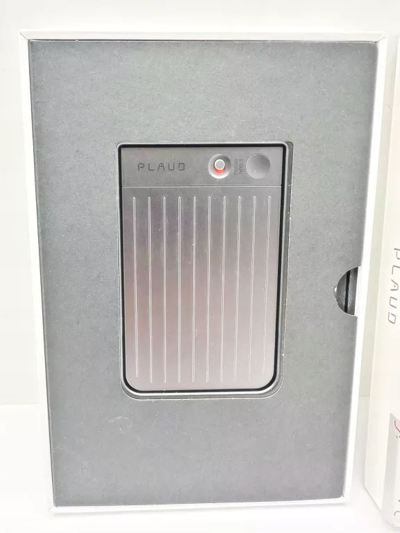 DYKTAFON PLAUD Z TRANSKRYPCJĄ I PODSUMOWANIEM. 64 GB. SZTUCZNA INTELIGENCJ