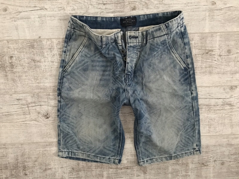 BERSHKA * spodenki BERMUDY jeans 44 W34