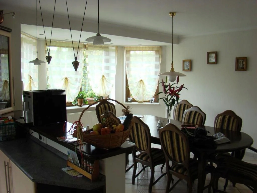 Dom, Piaseczno, Piaseczno (gm.), 328 m²