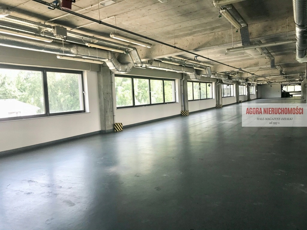 Magazyny i hale, Zabierzów, 661 m²
