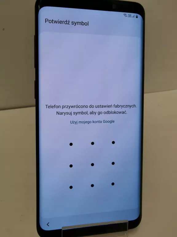 TELEFON SAMSUNG S9+ ZABLOKOWANY WZOREM