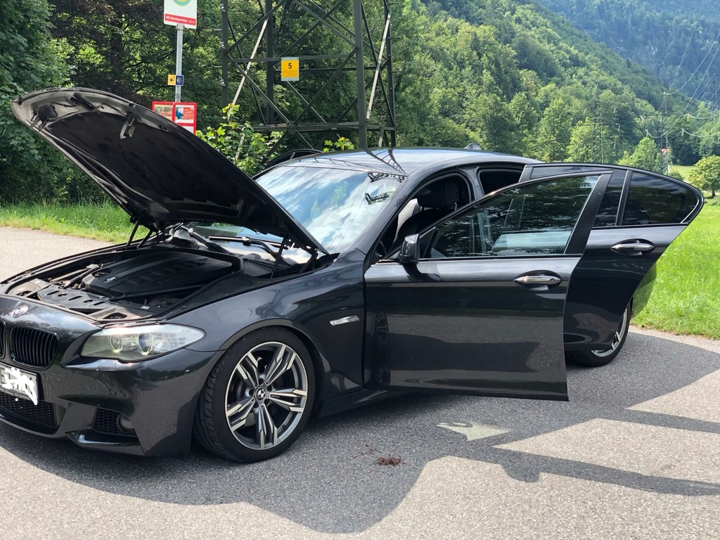 Купить BMW F10 3.0 D М-ПАКЕТ + Shadowline: отзывы, фото, характеристики в интерне-магазине Aredi.ru