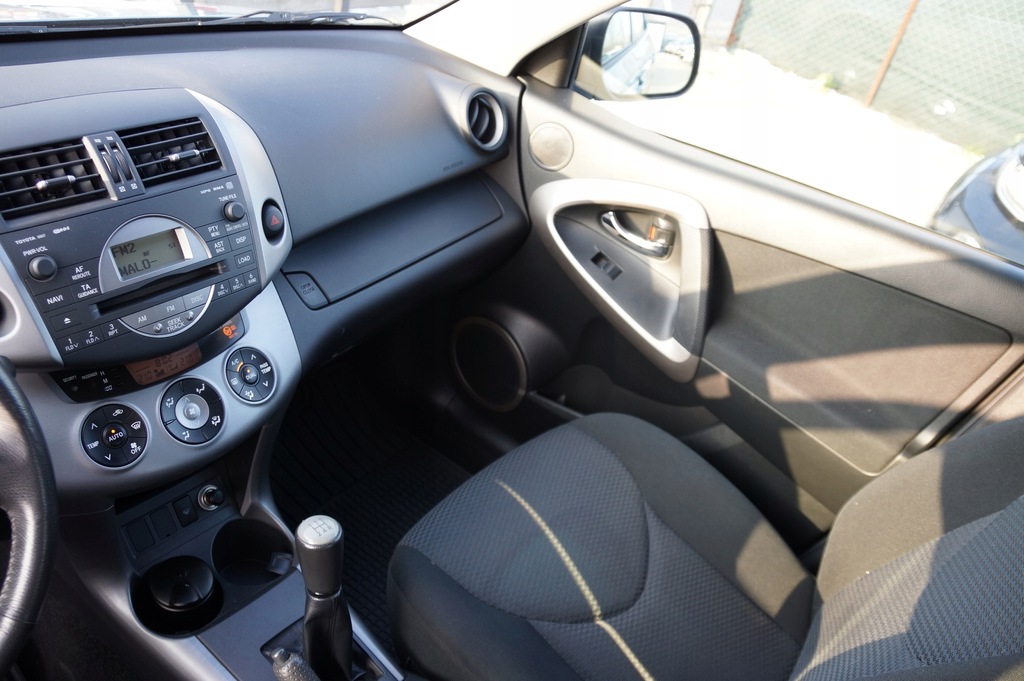 Купить Toyota RAV 4 2.0 Бензин 152 л.с. 4х4 Хак ГАРАНТИЯ!: отзывы, фото, характеристики в интерне-магазине Aredi.ru