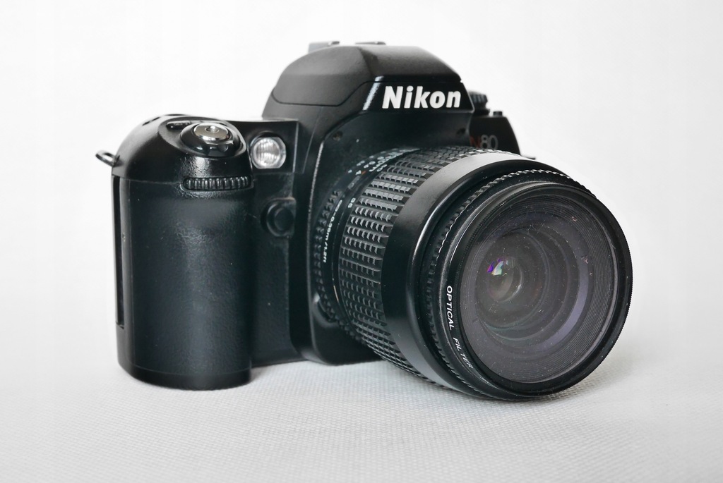 Lustrzanka analogowa Nikon N80 F80 + Nikkor AF 35-80