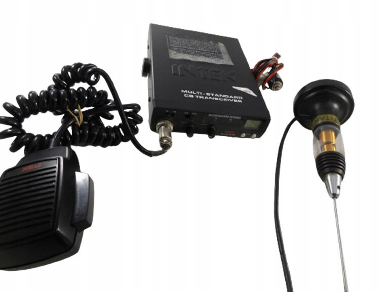 CB RADIO INTEK M-110 PLUS +ANTENA TITANIUM 7000