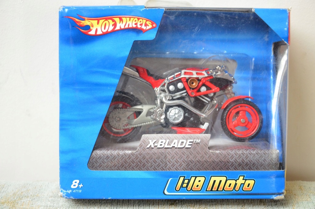 Hot Wheels X-BLADE 1:18