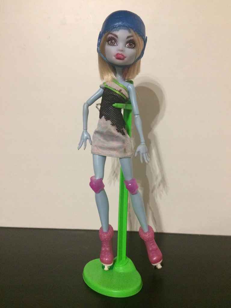 Lalka Monster High Abbey Bominable Na Wrotkach 7856372559 Oficjalne Archiwum Allegro