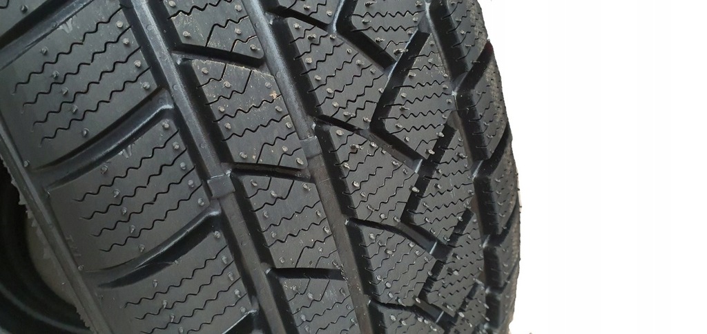 Купить 4x 195/65 R15 восстановленные зимние шины!!!: отзывы, фото, характеристики в интерне-магазине Aredi.ru