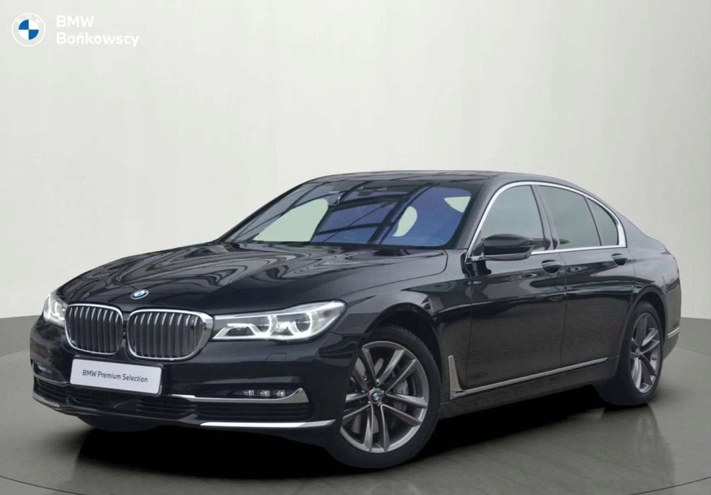 BMW Seria 7 BMW Seria 7 G11 750I XDRIVE 4.4 benzyna 450KM 50i xDrive