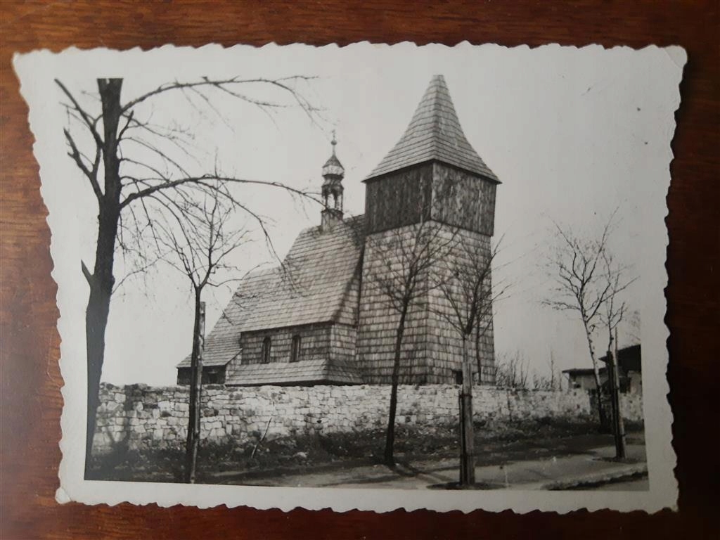 PRL drewniany kościół św. Wawrzyńca Chorzów (1501)