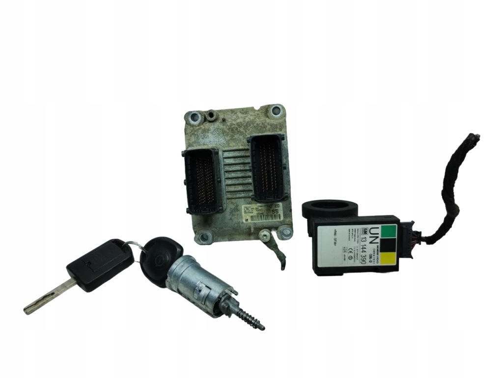 OPEL CORSA C MODUŁ IMMOBLIZERA STACYJKA KLUCZYK KOMPUTER 13144390