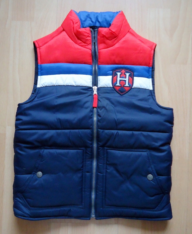 TOMMY HILFIGER BEZRĘKAWNIK CHŁOPIĘCY S/6-7 LAT