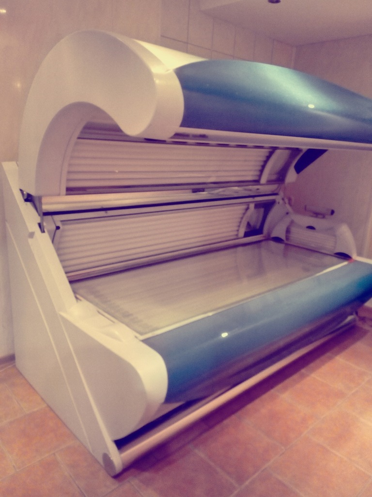 Solarium ergoline 500 z lampami 200h