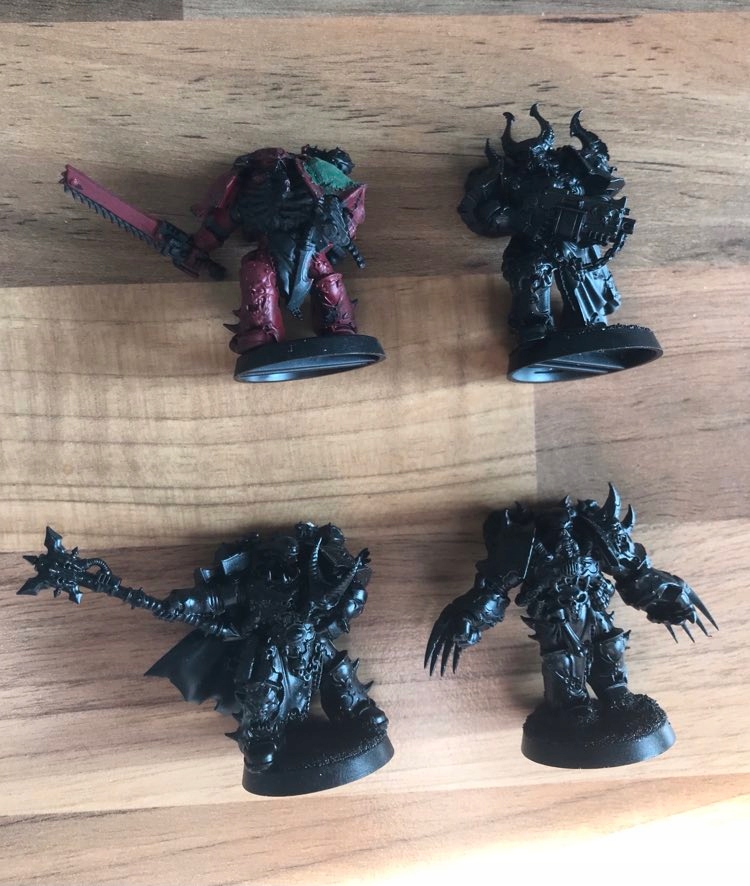 4x Chaos Chosen z Dark Vengeance