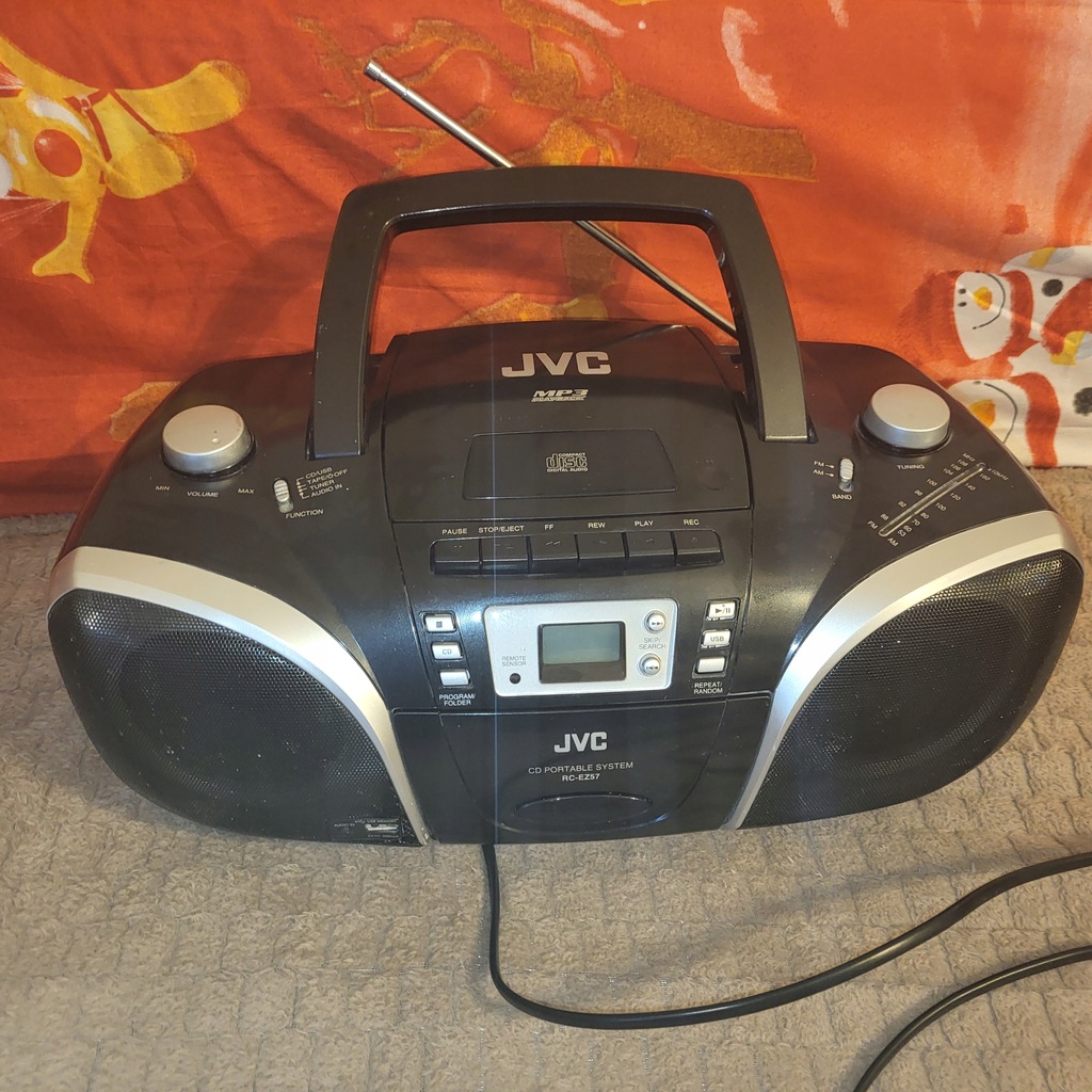 Radiomagnetofon JVC RC-EZ57 CD, USB MP3