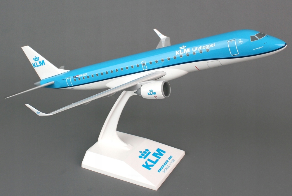 Купить Модель самолета Embraer 190 KLM Cityhopper 1:100: отзывы, фото, характеристики в интерне-магазине Aredi.ru
