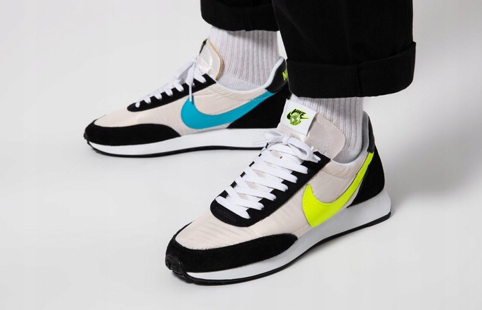 NIKE CZ5928-100 AIR TAILWIND MĘSKIE BUTY 42 2BKH