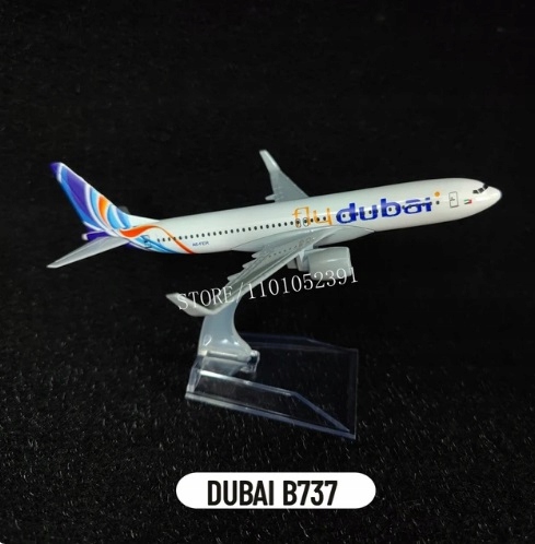 model samolot boeing 737 fly dubai 1/400 metalowy metal