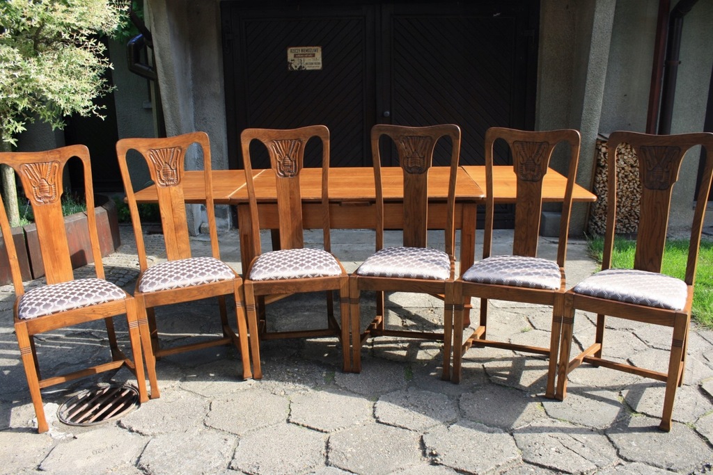 Stół i 6 krzeseł z początków XX w.