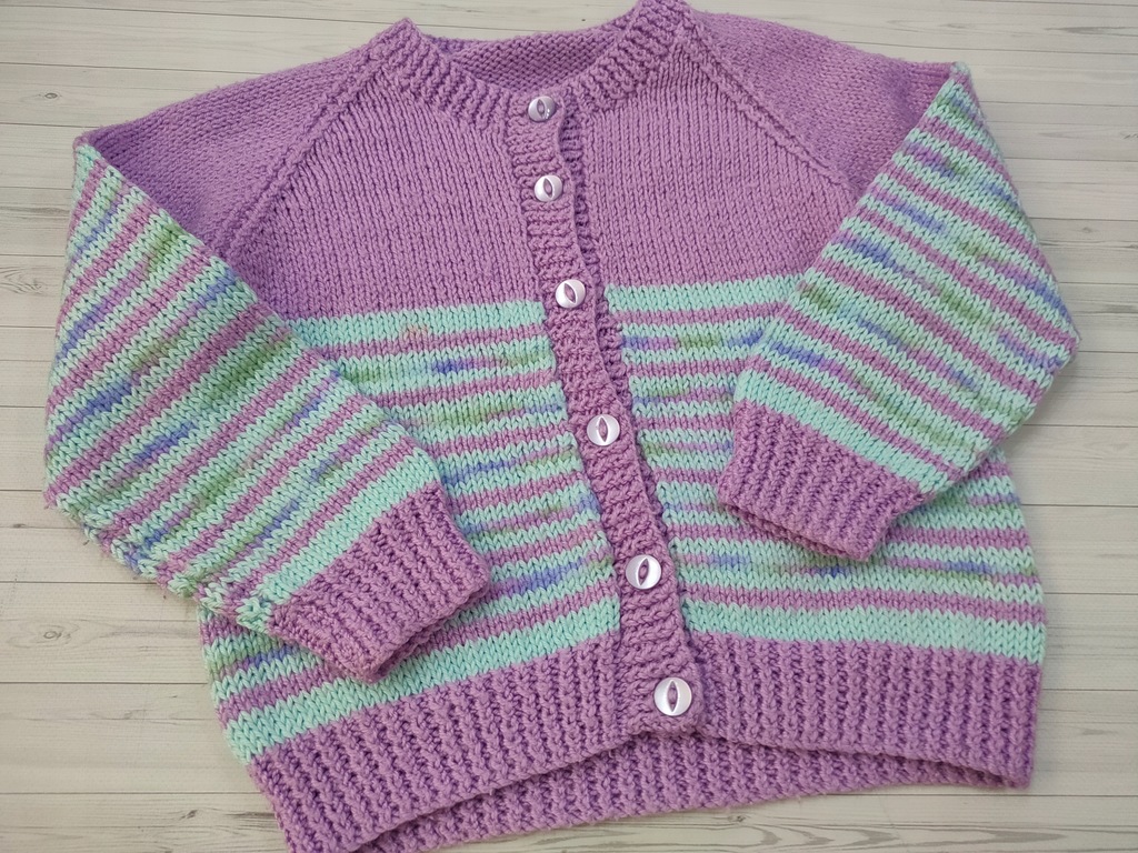 Handmade Sweterek rozpinany dla dziewczynki r. 98