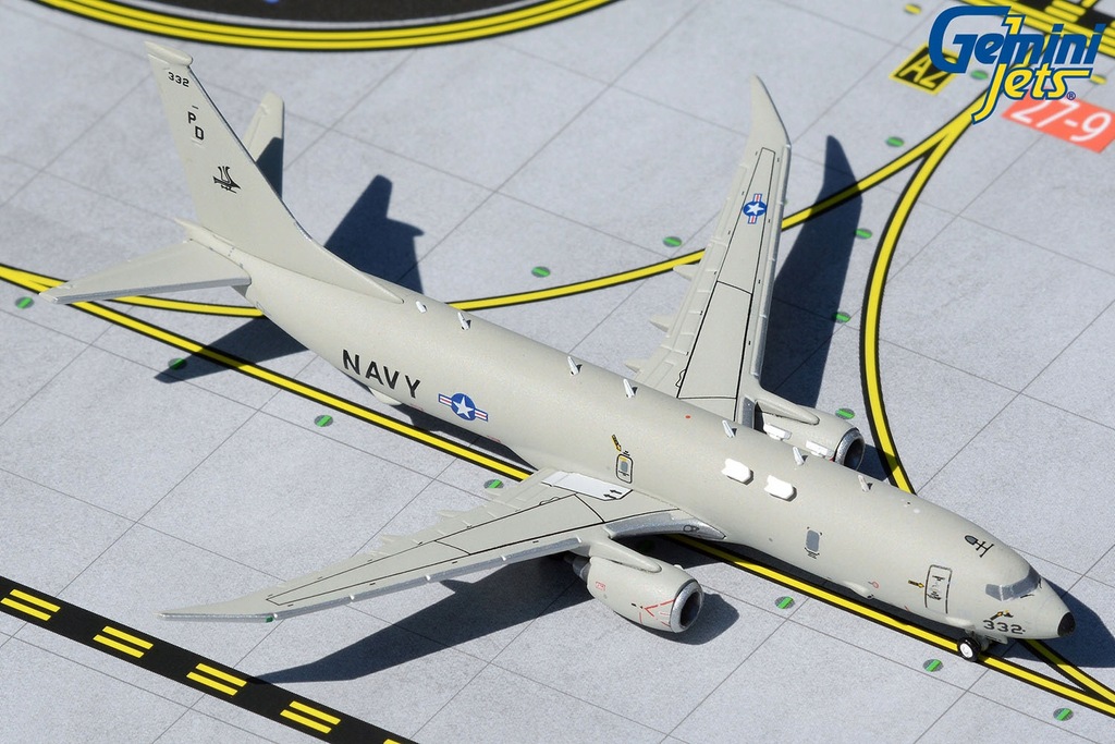 Boeing P-8 Poseidon U.S. Navy model samolot 1:400