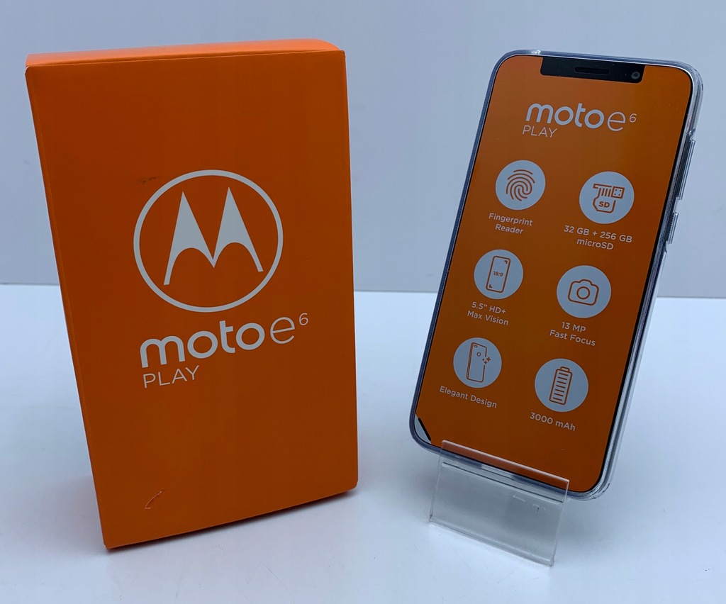 Motorola Moto E6 Play NIEUŻYWANY LOM95