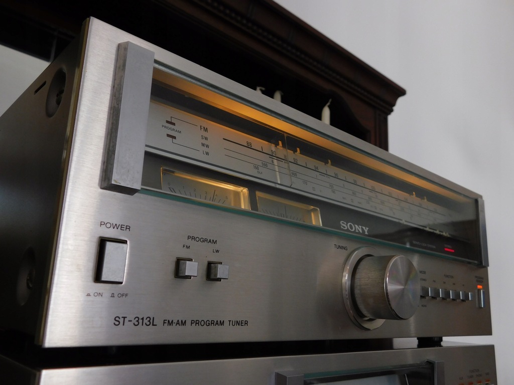 Sony ST 313L -analogowy tuner stereo vintage/retro