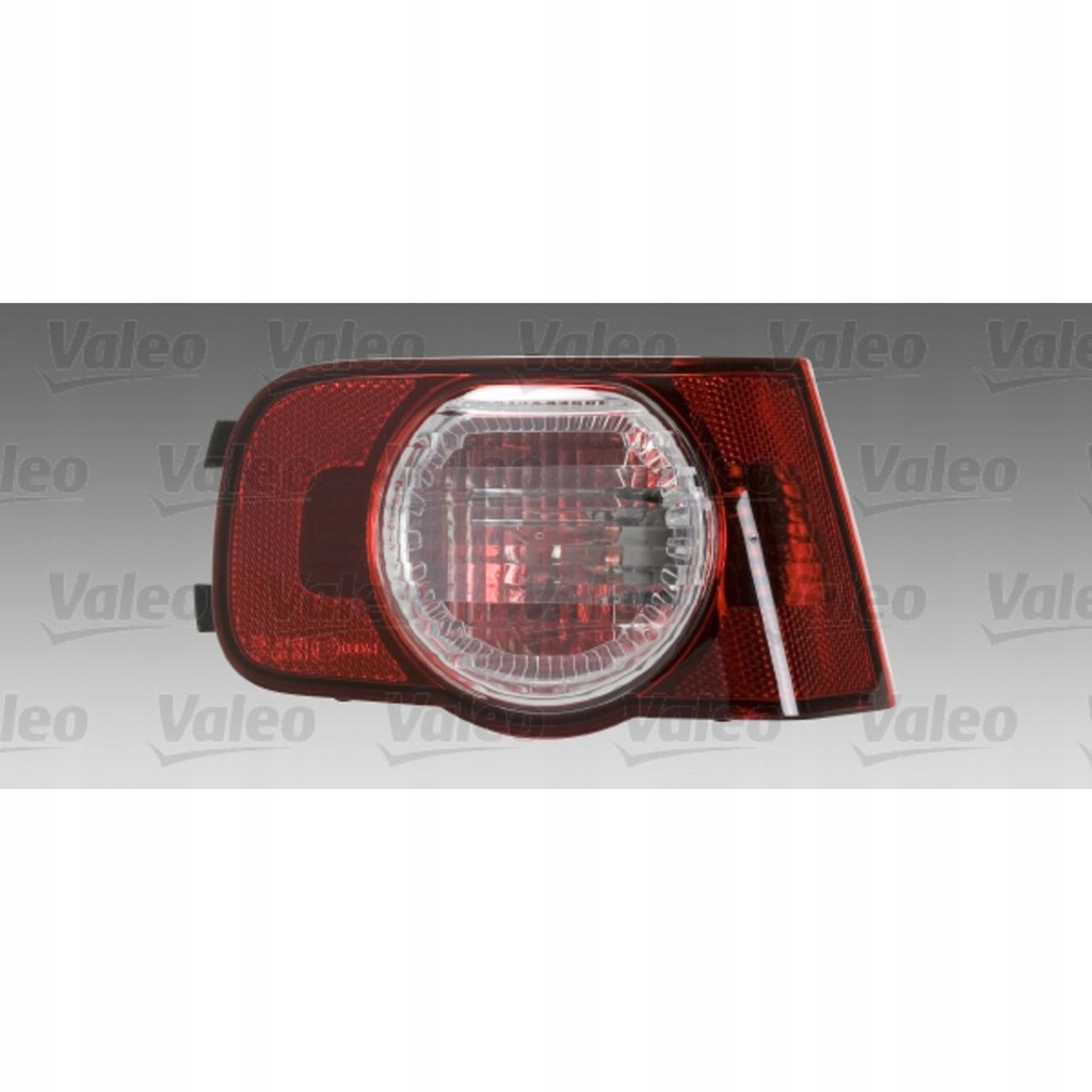 Lampa cofania P CITROEN C3 PICASSO 02.09-06.17 VAL