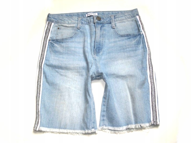 RESERVED jasny jeans spodenki rybaczki lampasy 158