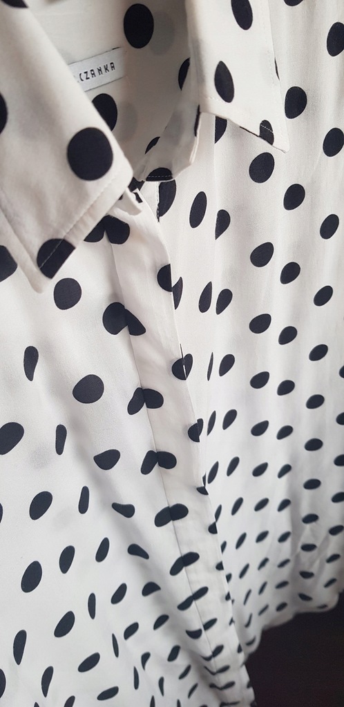 WÓLCZANKA biała koszula w kropki oversize M L