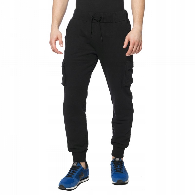UMBRO (XXL) CONE spodnie dresowe męskie czarne