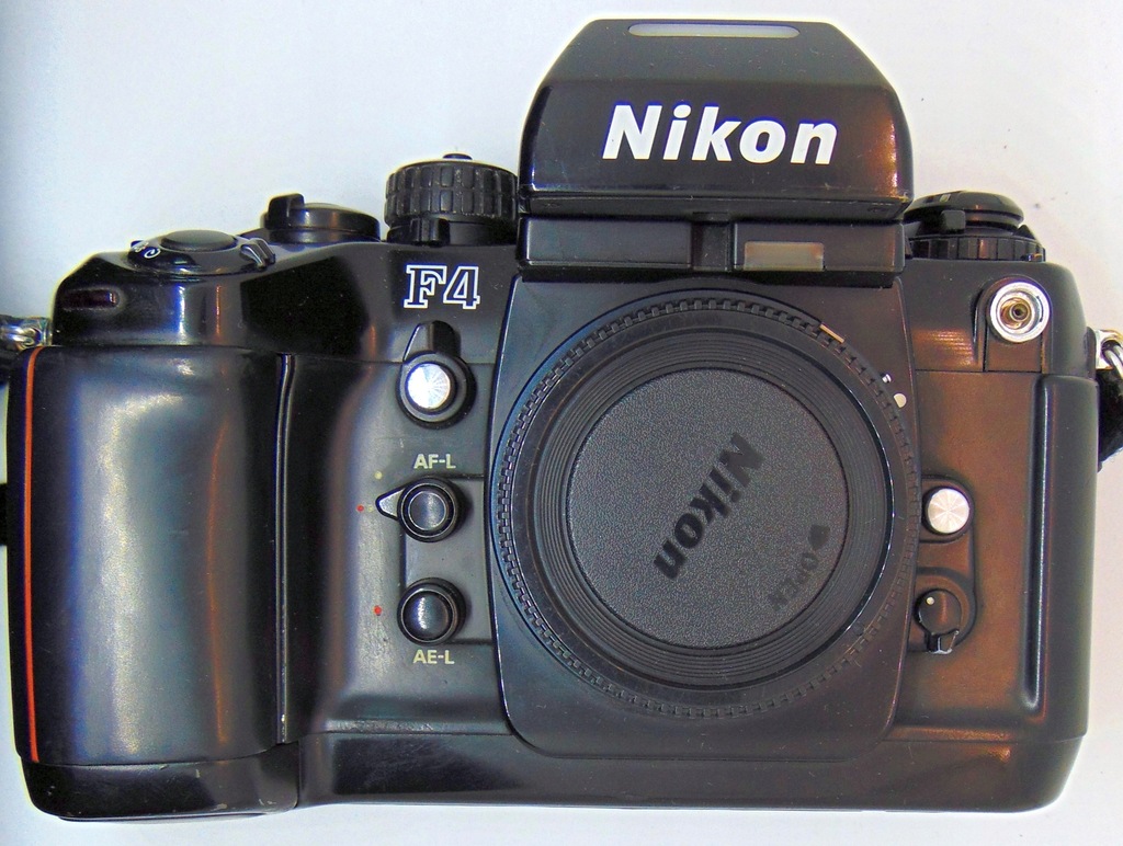 Nikon F4 lustrzanka analogowa, sprawny
