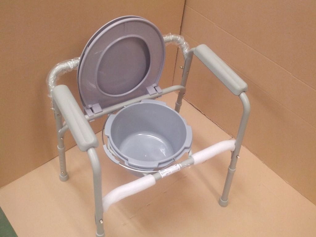 Купить ТУАЛЕТНЫЙ КРЕСЛО переносной туалет переносной туалет: отзывы ...