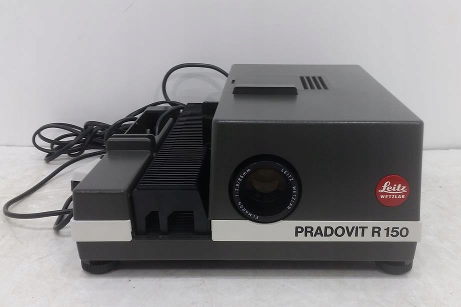 RZUTNIK DO SLAJDÓW LEITZ PRADOVIT R150 PROJEKTOR