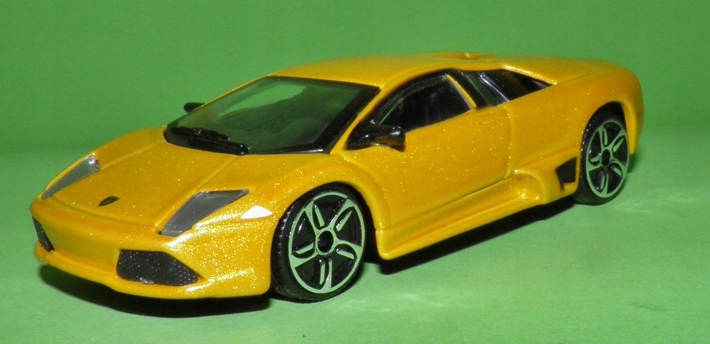 Autko kolekcjonerskie BbURAGO LAMBORGHINI